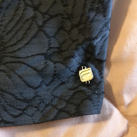 Fabletics Top - Picture 2 of 6